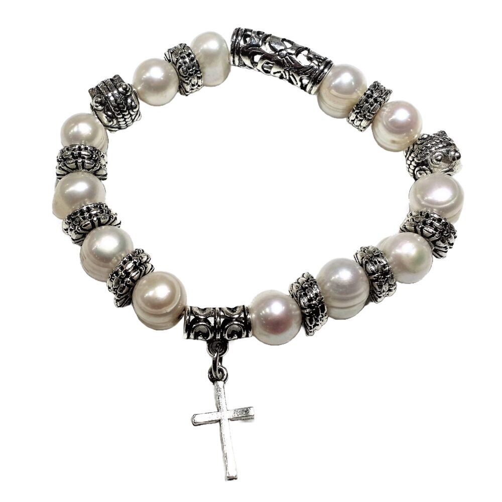 8-9mm Freshwater Culture White Pearl Bracelet with Cross Charm