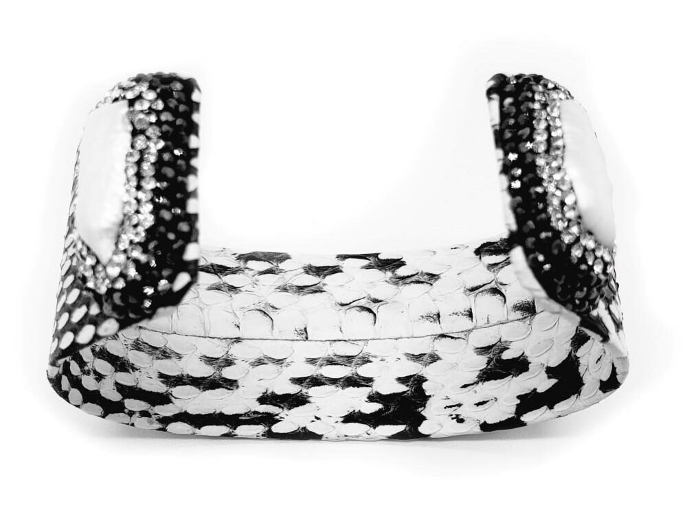 Python Pearl Bangle - Black & White (LB-805086)